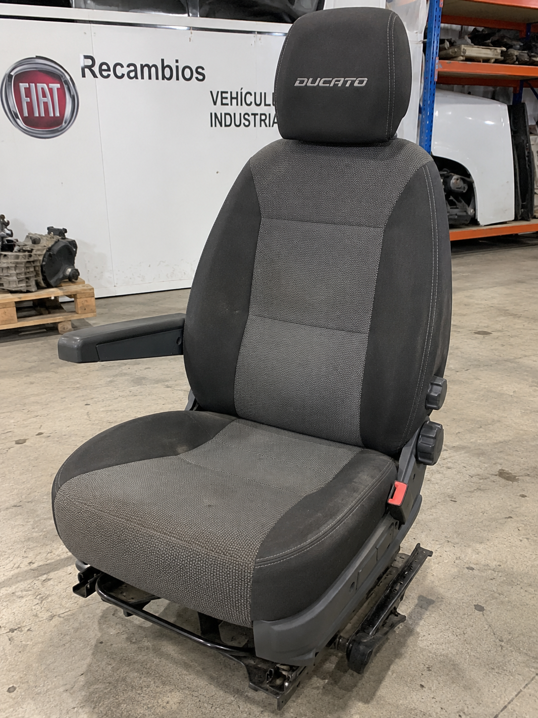 Silla izquierda FIAT